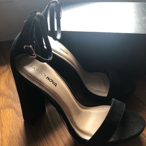 Fashion nova black high heels